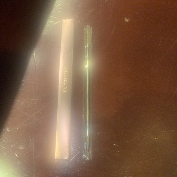 PATRICK TA Dual-Ended Brow Brush. New - Picture 4 of 4